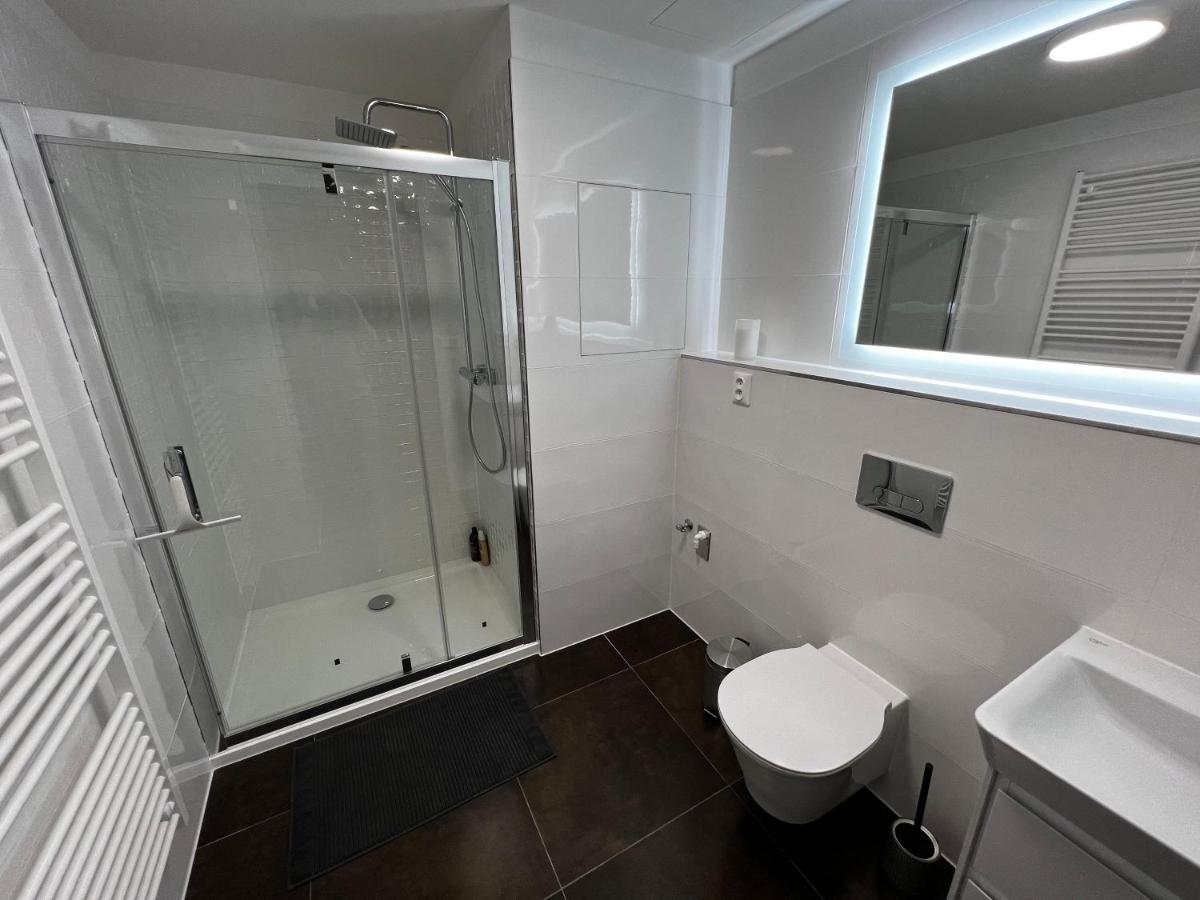 Apartman U Satoshiho Olomouc Exterior foto
